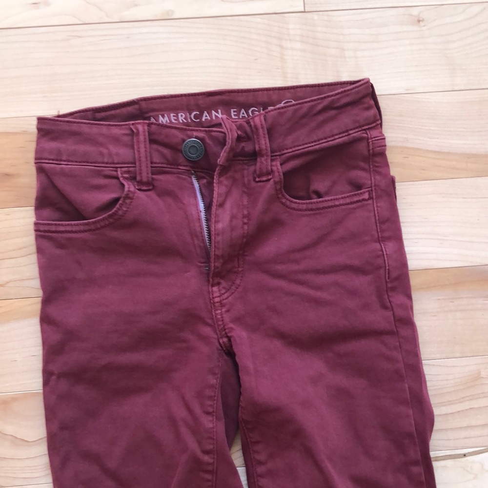 maroon american eagle jeans